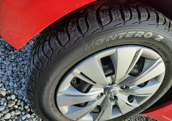 Toyota Yaris cena 30800 przebieg: 159000, rok produkcji 2011 z Zbąszyń małe 436